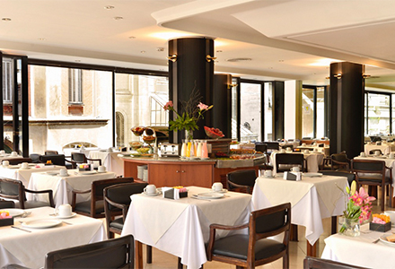 hotel-bisonte-libertad-breakfast-room