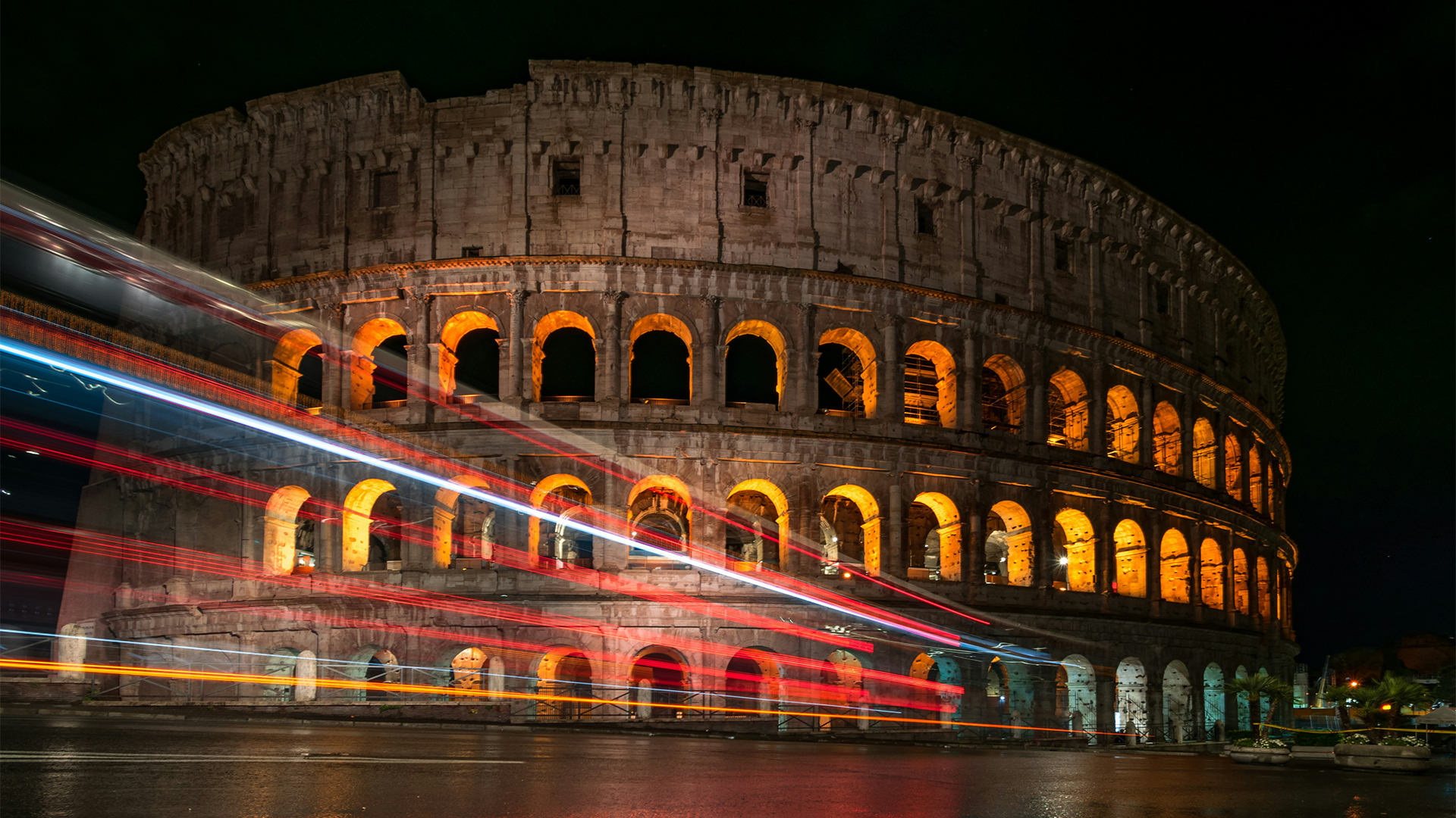 italy-rome-colosseum-night-light
