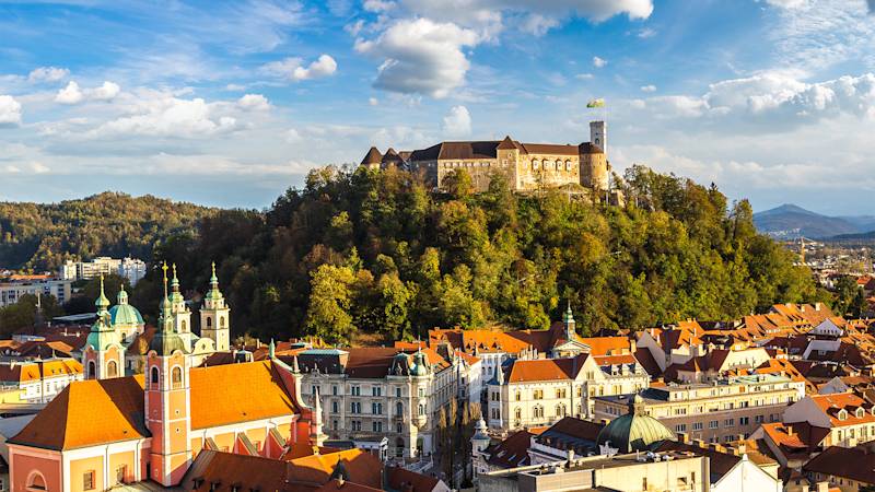slovenia-country-listing-page-ljubljana-castle