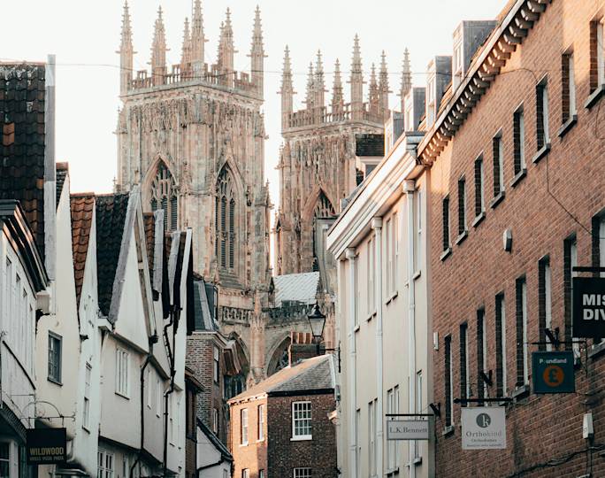 walking-tour-of-york-experience