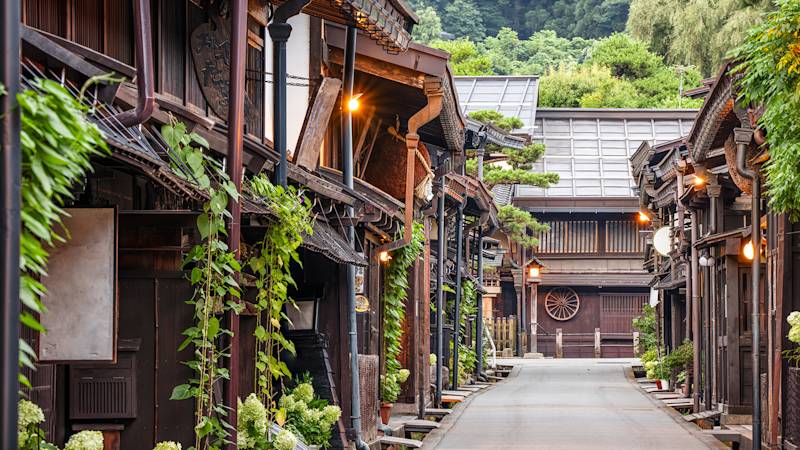 japan-country-listing-page-sanmachi-takayama