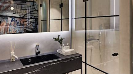 Radisson-Blu-seaside-Hotel-room