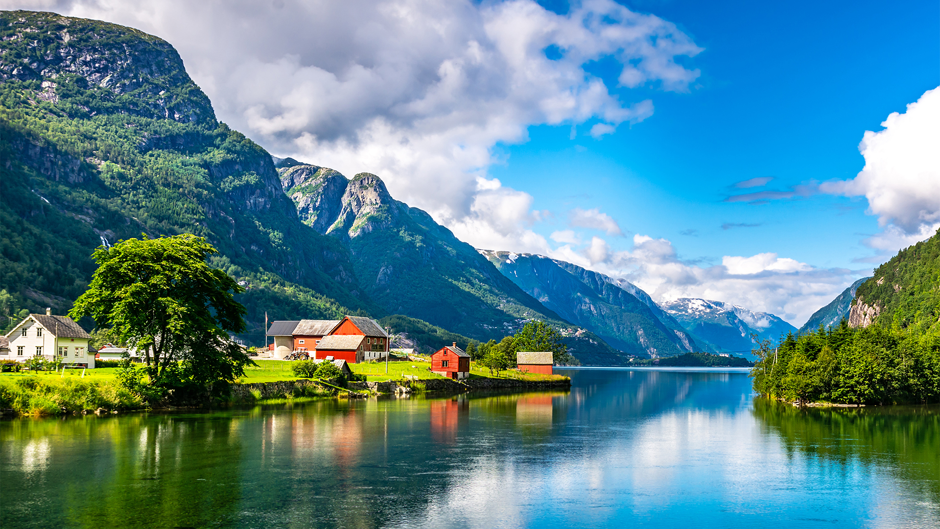 fjords-view-Norway-swiper-hero-gallery