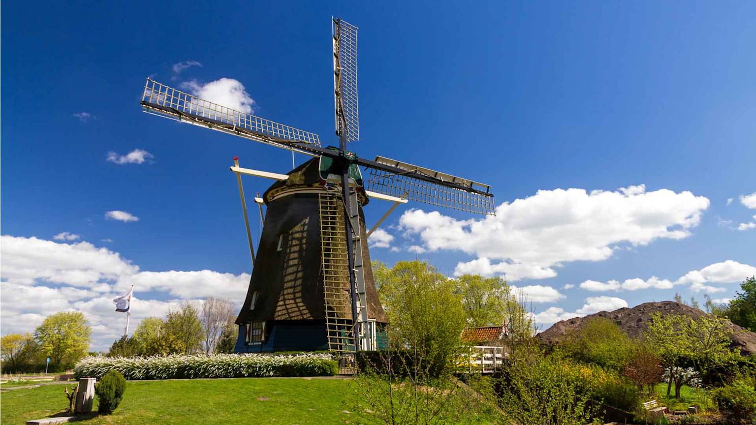 day8-riekermolen-amsterdam-europe-vistas