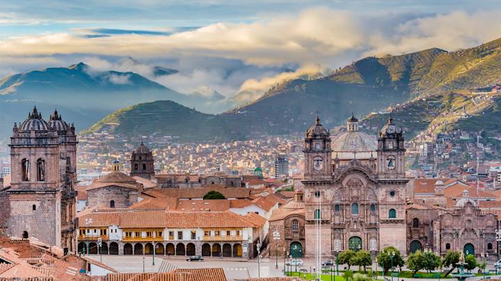 cusco-plaza-de-armas-peru-swiper-hero-gallery