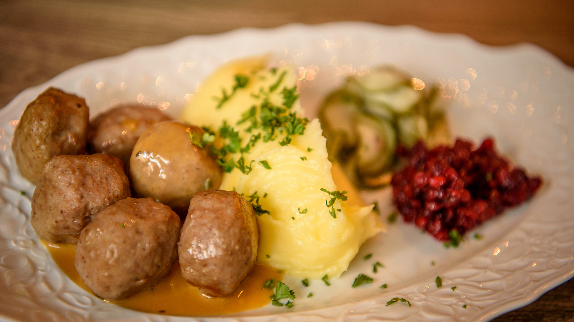 Swedish-meatballs-swiper-hero-gallery