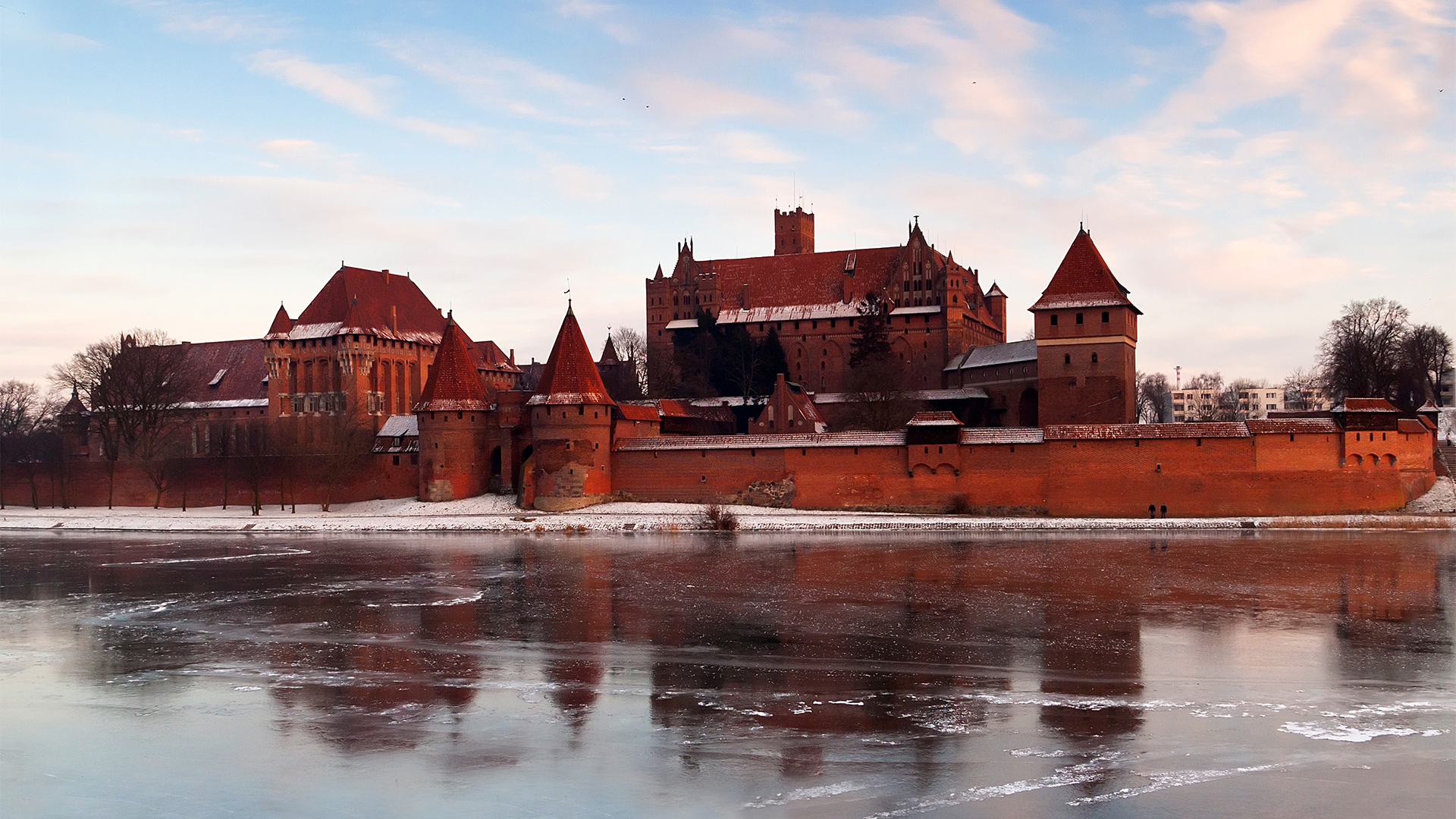 Malbork-Castle-Poland-in-winter