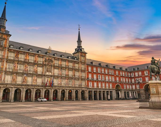 orientation-tour-of-madrid-winter-experience