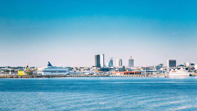 helsinki-to-tallinn-ferry-crossing-experience