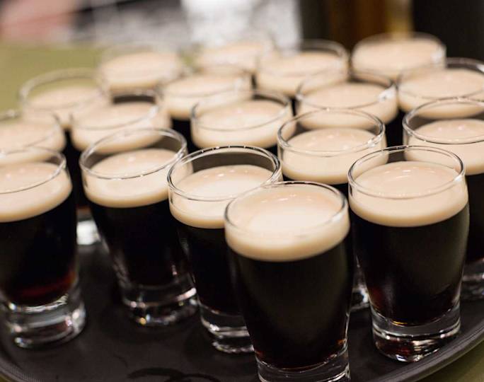 dublin-guinness-storehouse-famous-dark-beer-ireland