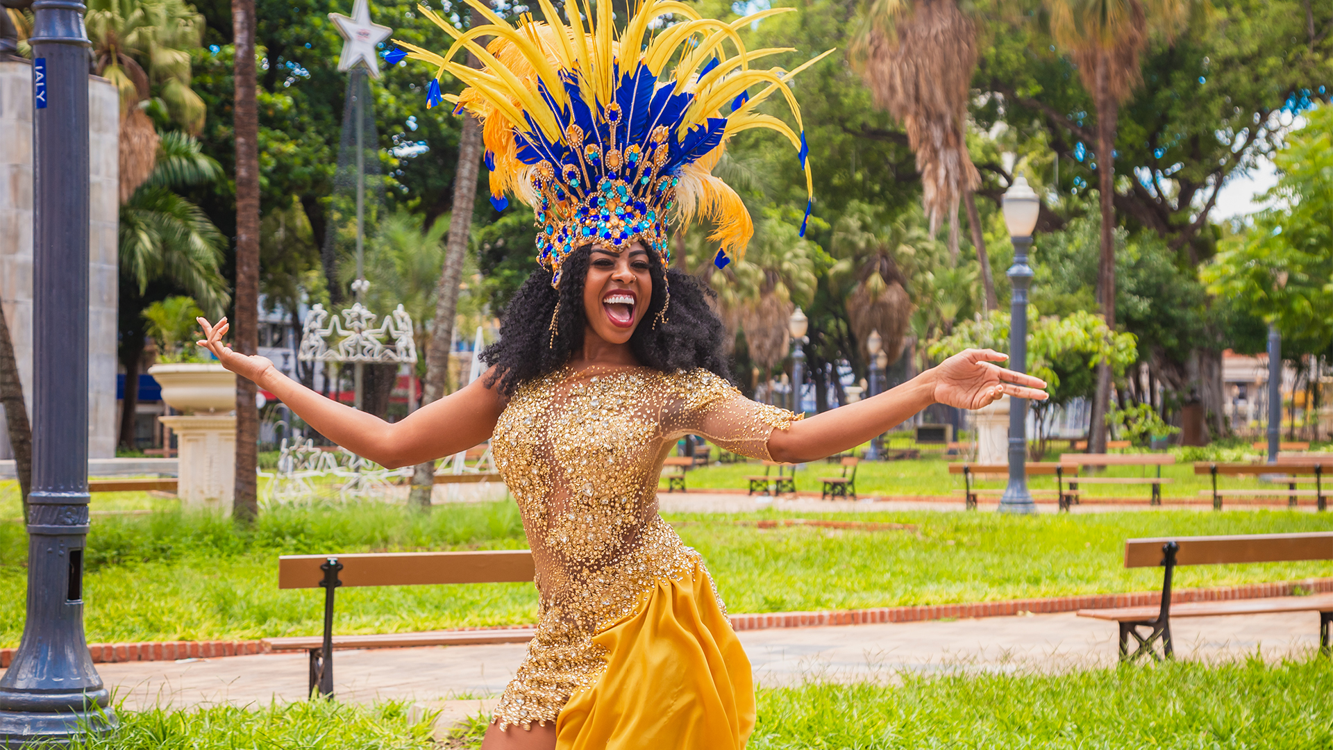 rio-de-janeiro-brazil-carneval-dancer