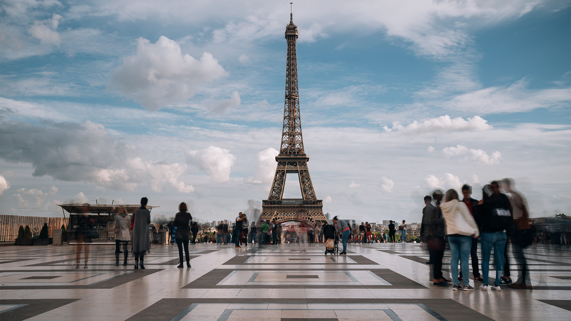 Paris-France-eiffel-tower-swiper-hero-gallery