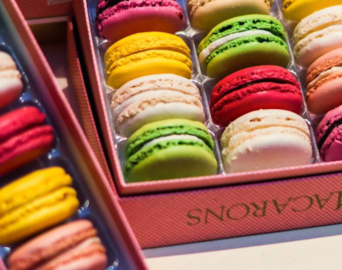 Macarons-Paris-Plus-Optional-Excursion-Food-travel-Europe-Guided-Tours