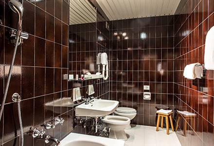 hotel-mirage-florence-bathroom