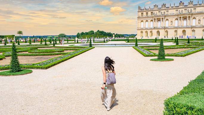 explore-versailles-guided tour-included-experience