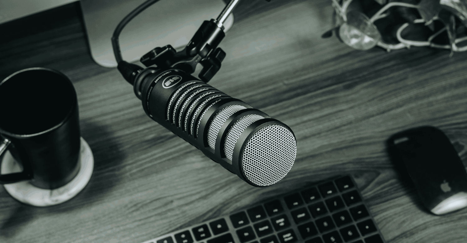 Limelight | Dynamic Vocal XLR Microphone Designed for Podcasting