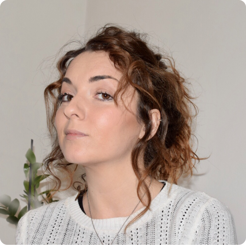 Hello, I’m Vanessa Sangiorgio, a passionate and results-driven product designer with a deep understanding of user-centred design principles.