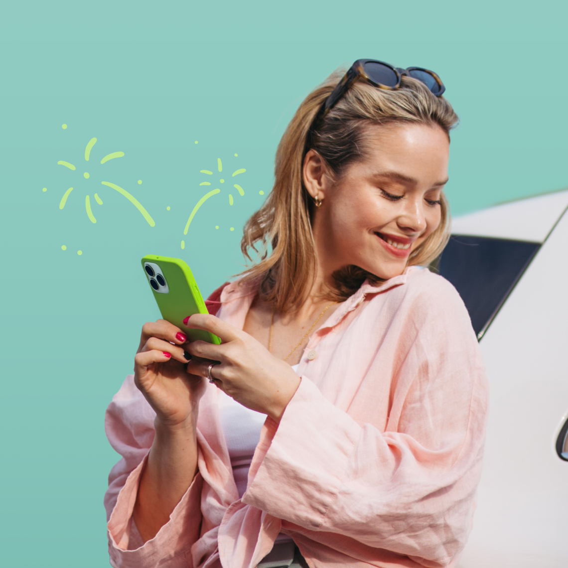 HR Photo Blonde woman w phone 1140x1140px