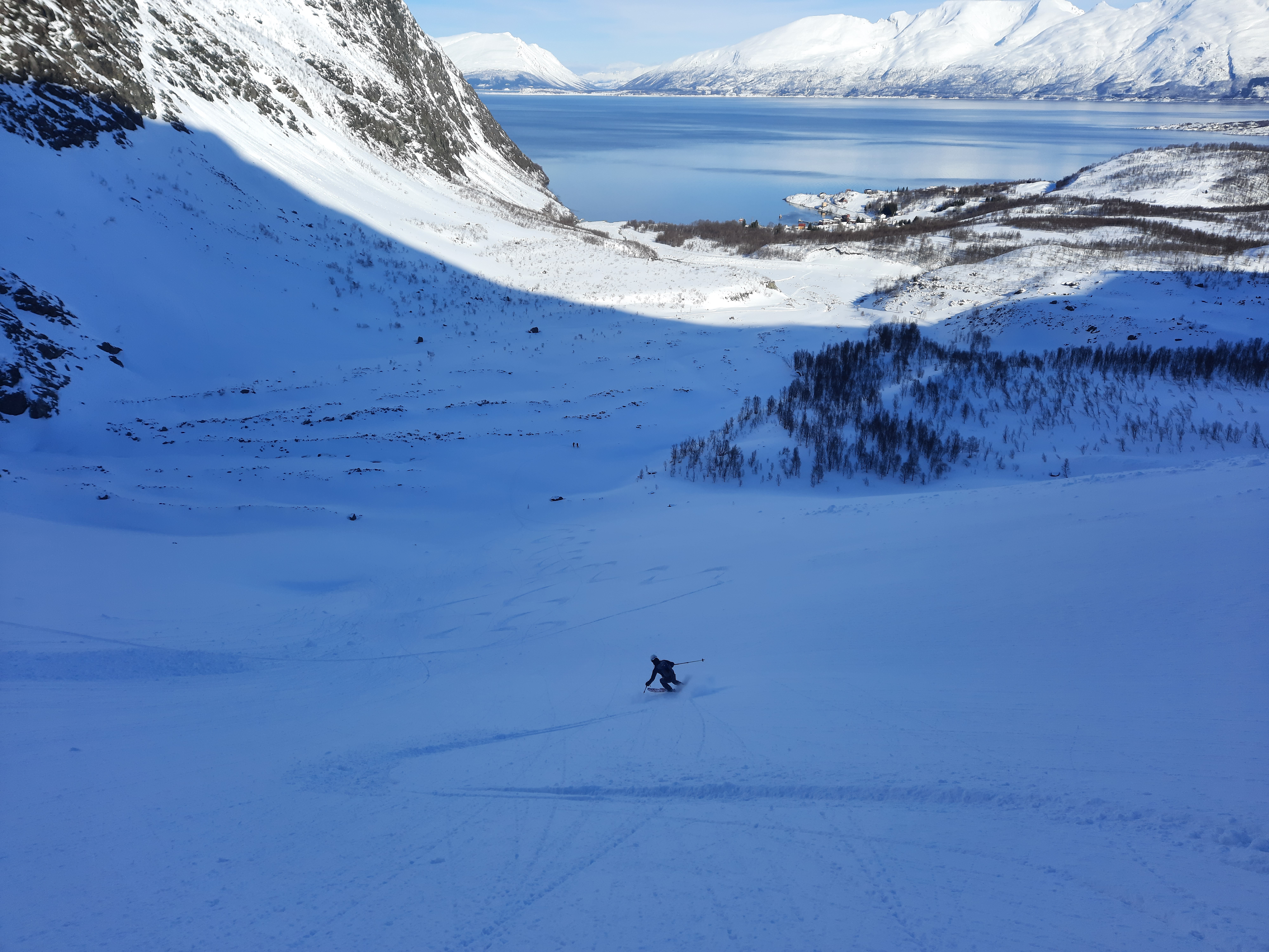 Scialpinismo, Norvegia. Guiding in Norway, backcountry sky