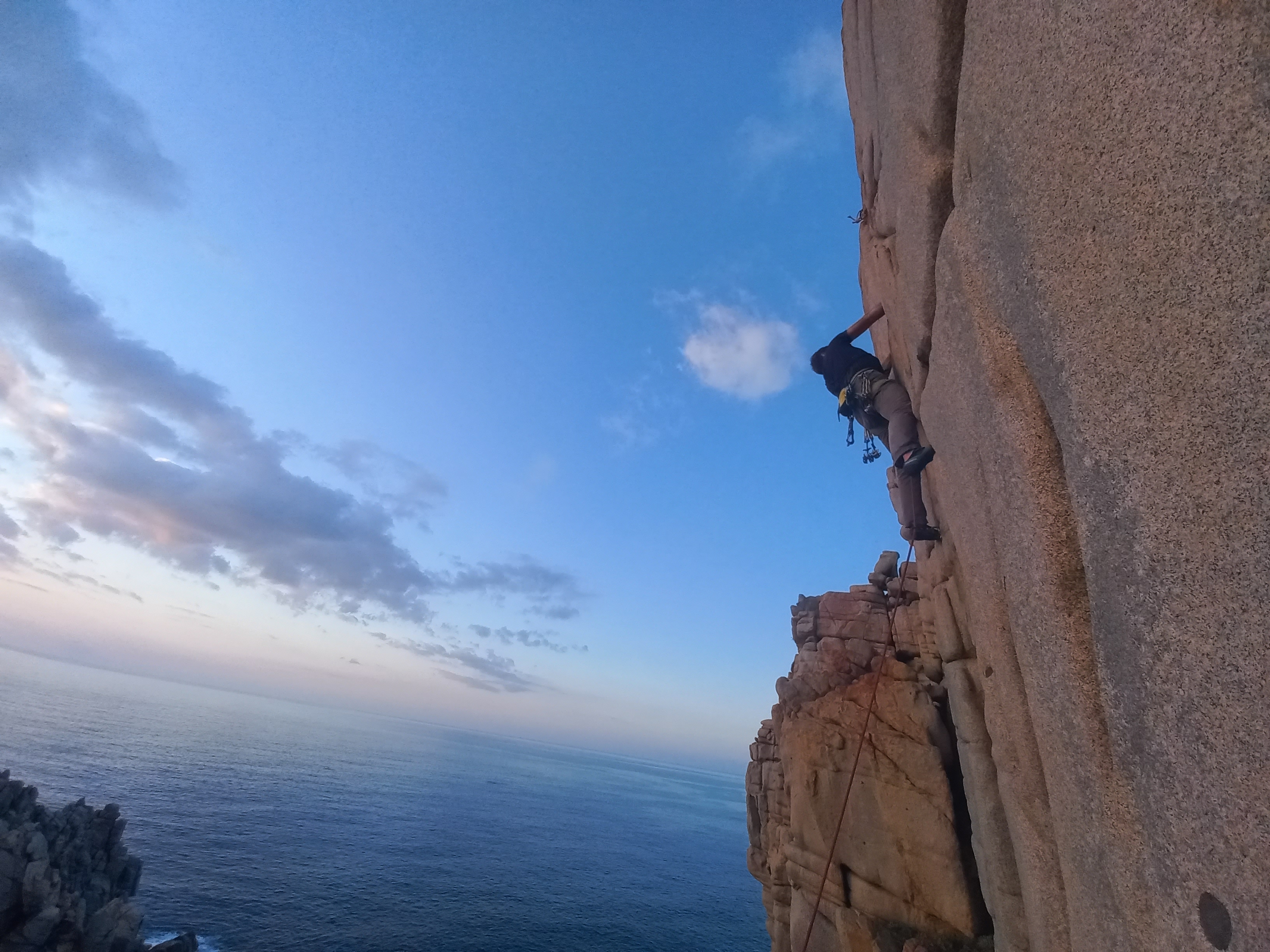 Guida Alpina Marco bigatti a Capo Pecora, Sardinia. Mountain Guide Marco Bigatti in Capo Pecora, Sardinia