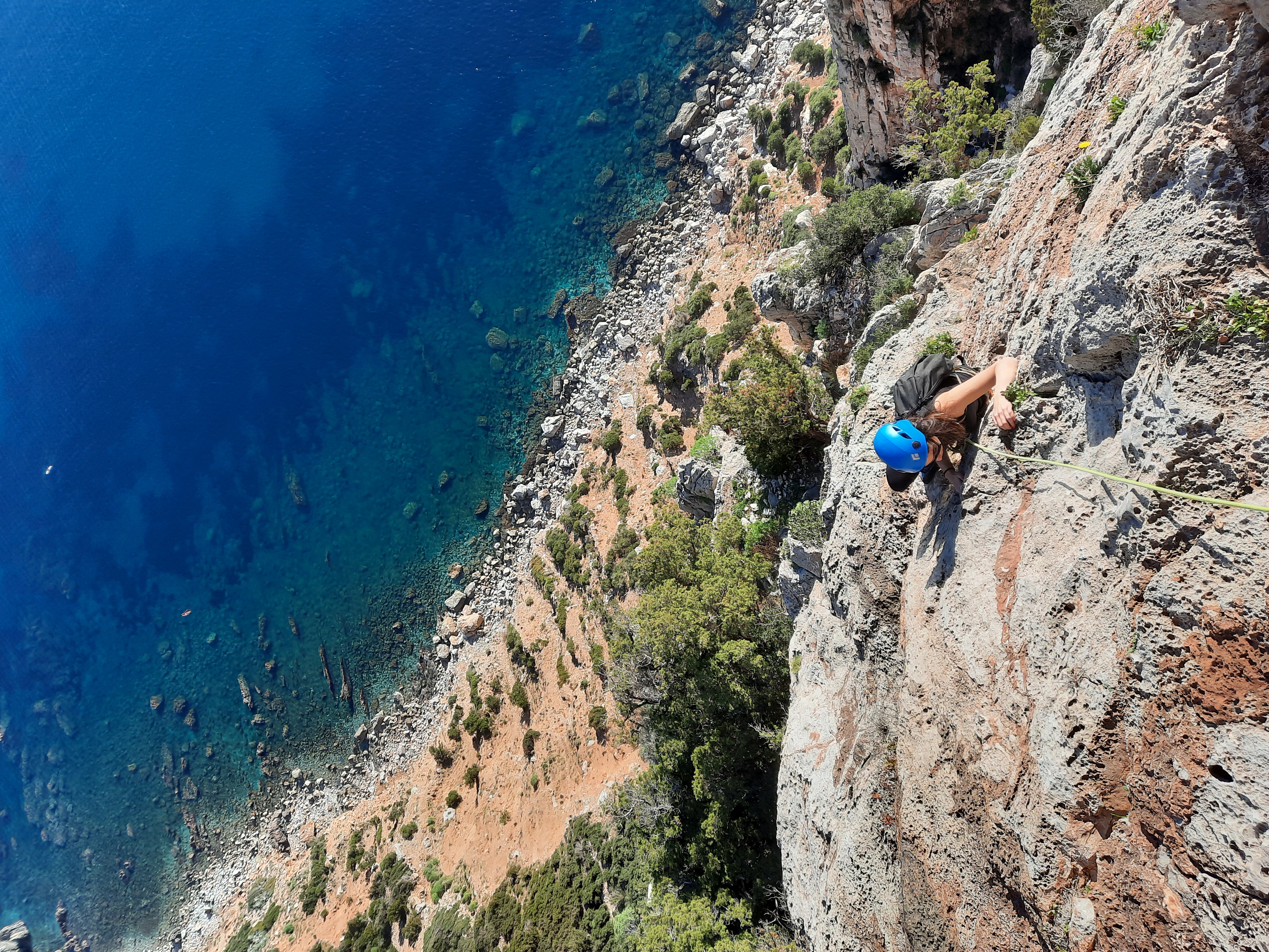 Via d'arrampicata Italia Liberata, Masua, Sardegna. Climbing multipitch Italia Liberata, Masua, Sardinia
