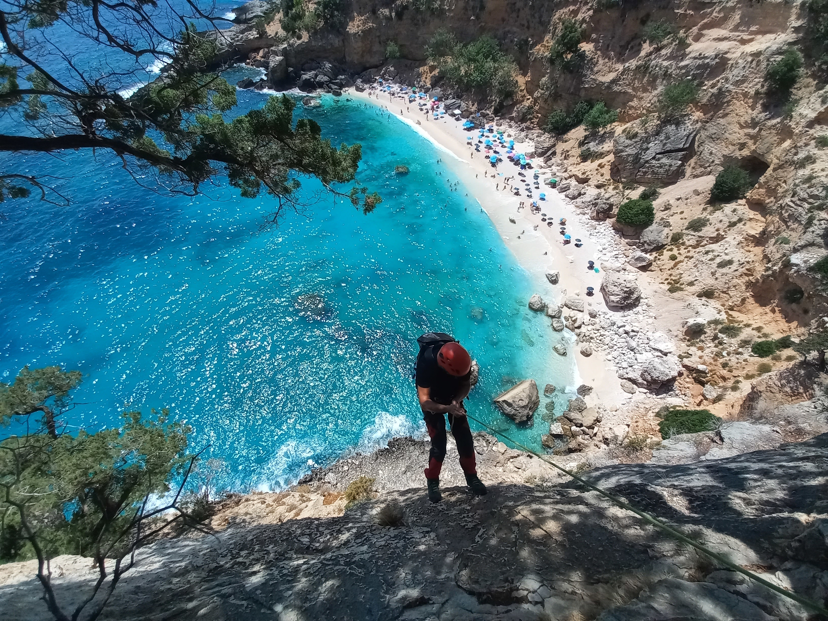 Abseiling Cala Biriola