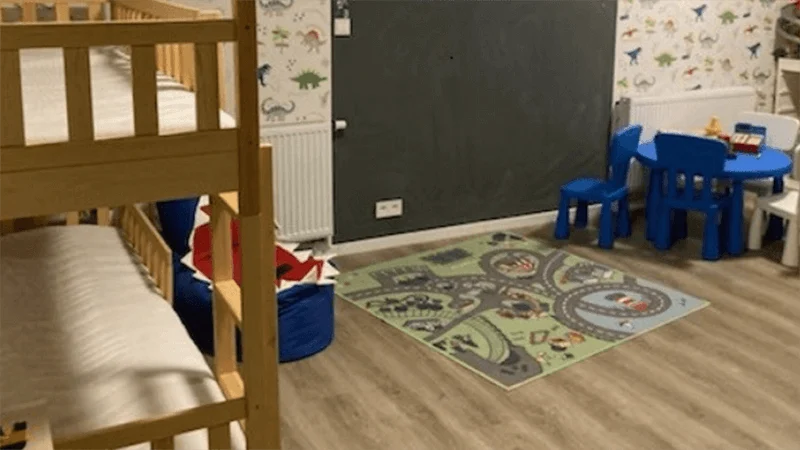 Gente de P&G en toda la región está dando la bienvenida a refugiados ucranianos en sus hogares