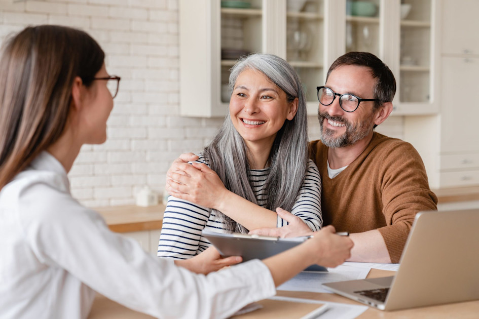 Typical seller is older than ever, gets full asking price