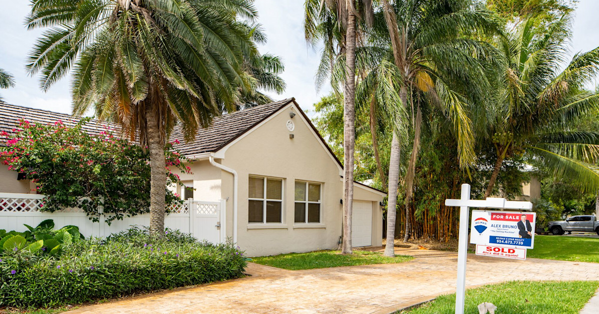 Housing market ‘stuck in neutral’ as rates, price growth flatten Housing market ‘stuck in neutral’ as rates, price growth flatten