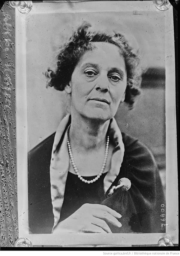 Countess Constance Markievicz, Irish freedom fighter and revolutionary | Europeana