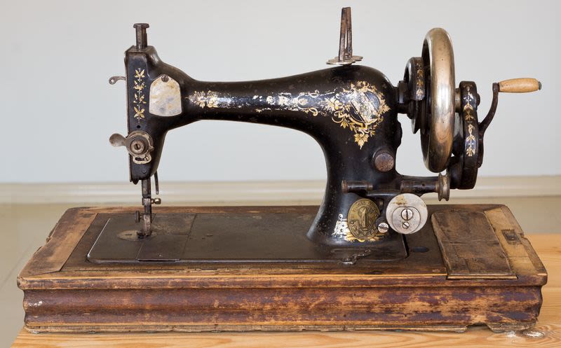 Singer sewing machines | Europeana