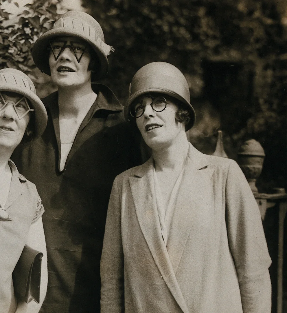 Spectacles Releted The history of spectacles | Europeana
