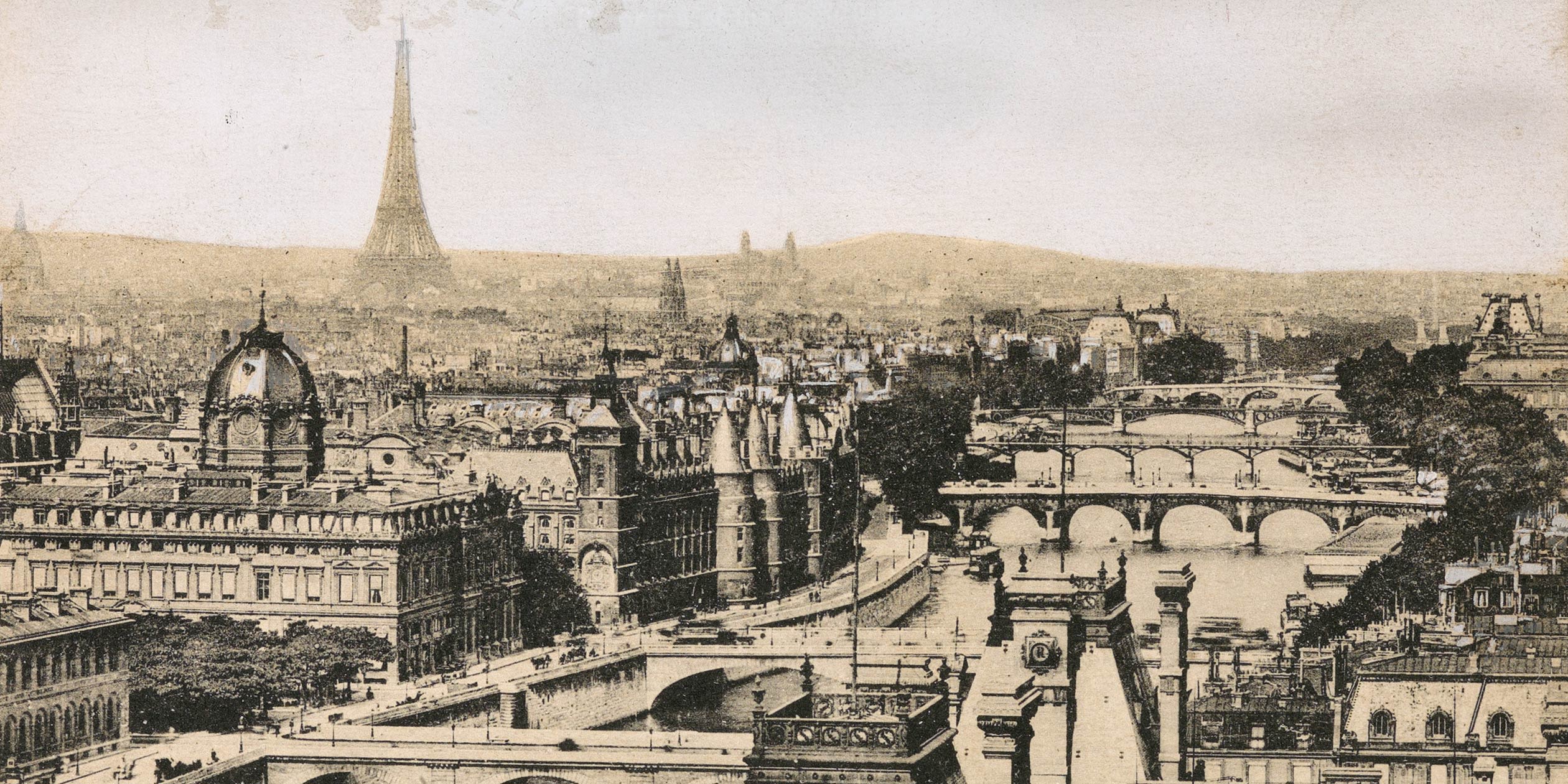 black and white photograph, a panoramic view of Paris.