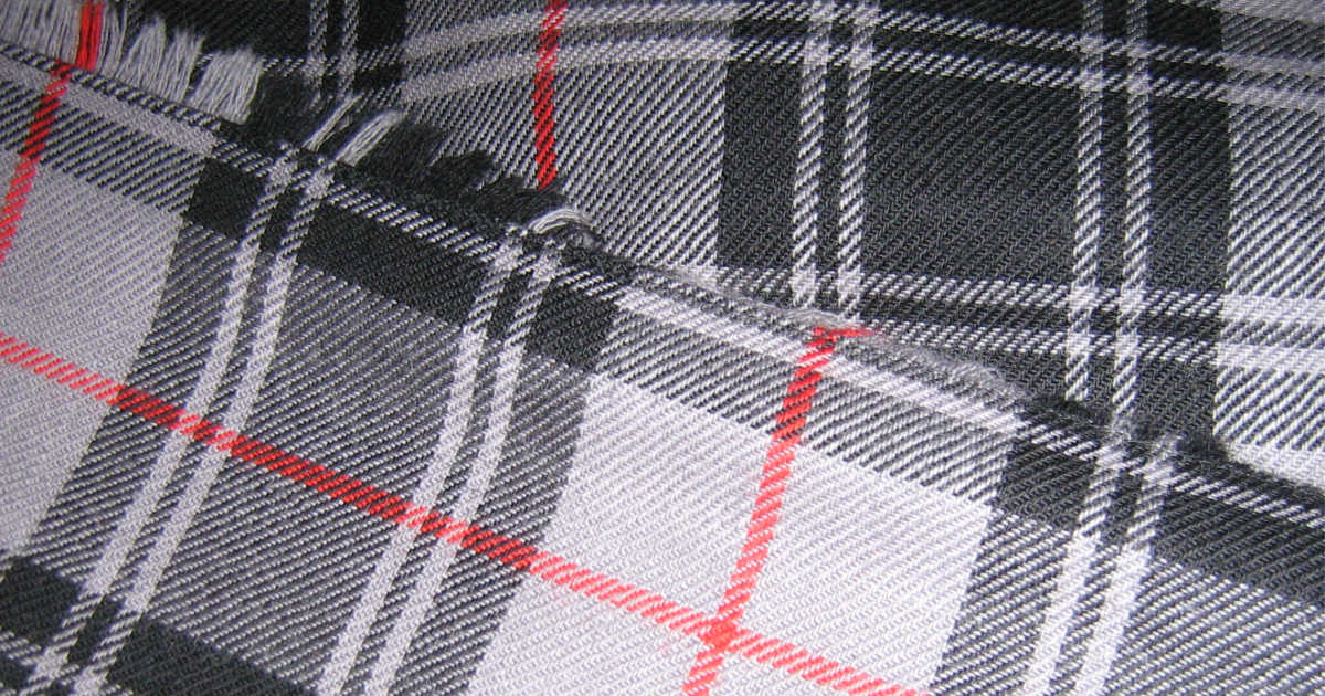 what-s-the-difference-between-tartan-and-plaid-handwoven