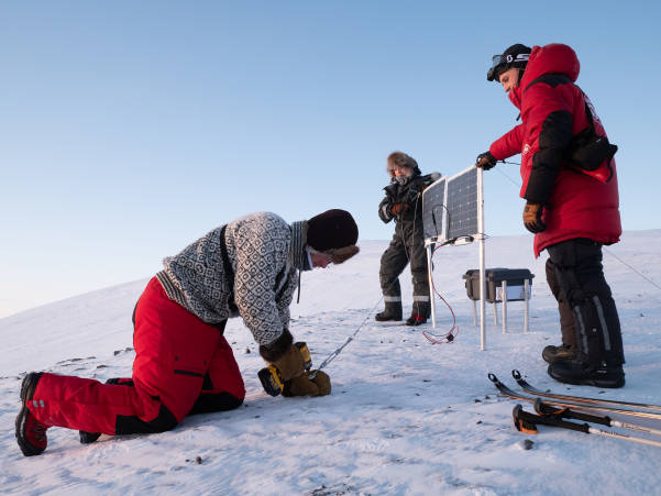 Maternal den study in Svalbard, Norway