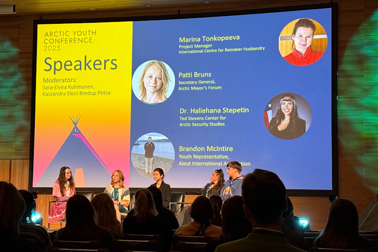 A presentation at the 2025 Arctic Youth Conference showing all the speakers on the screen