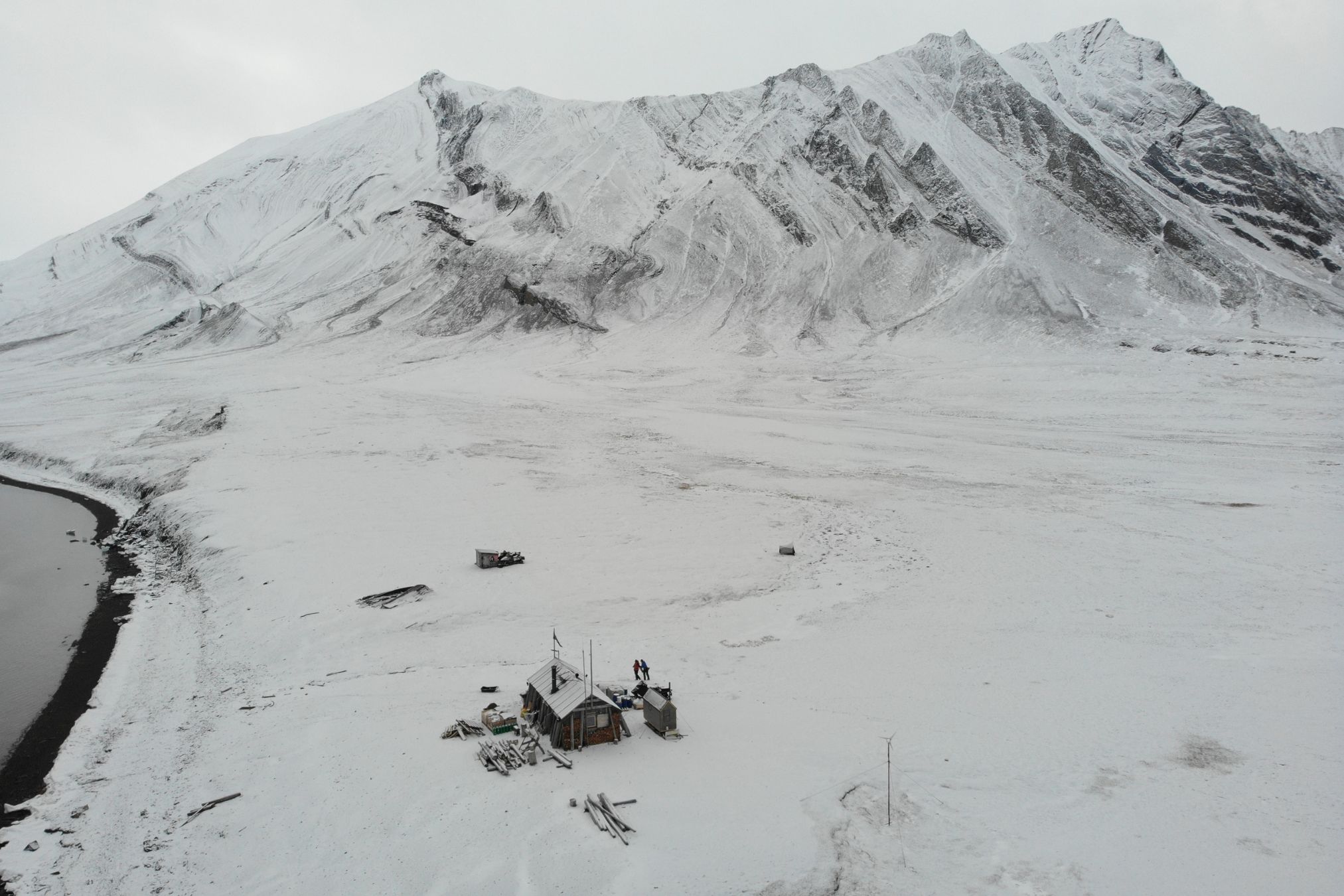 Hilde Fålun Strøm's Cabin Bamsebu in Svalbard