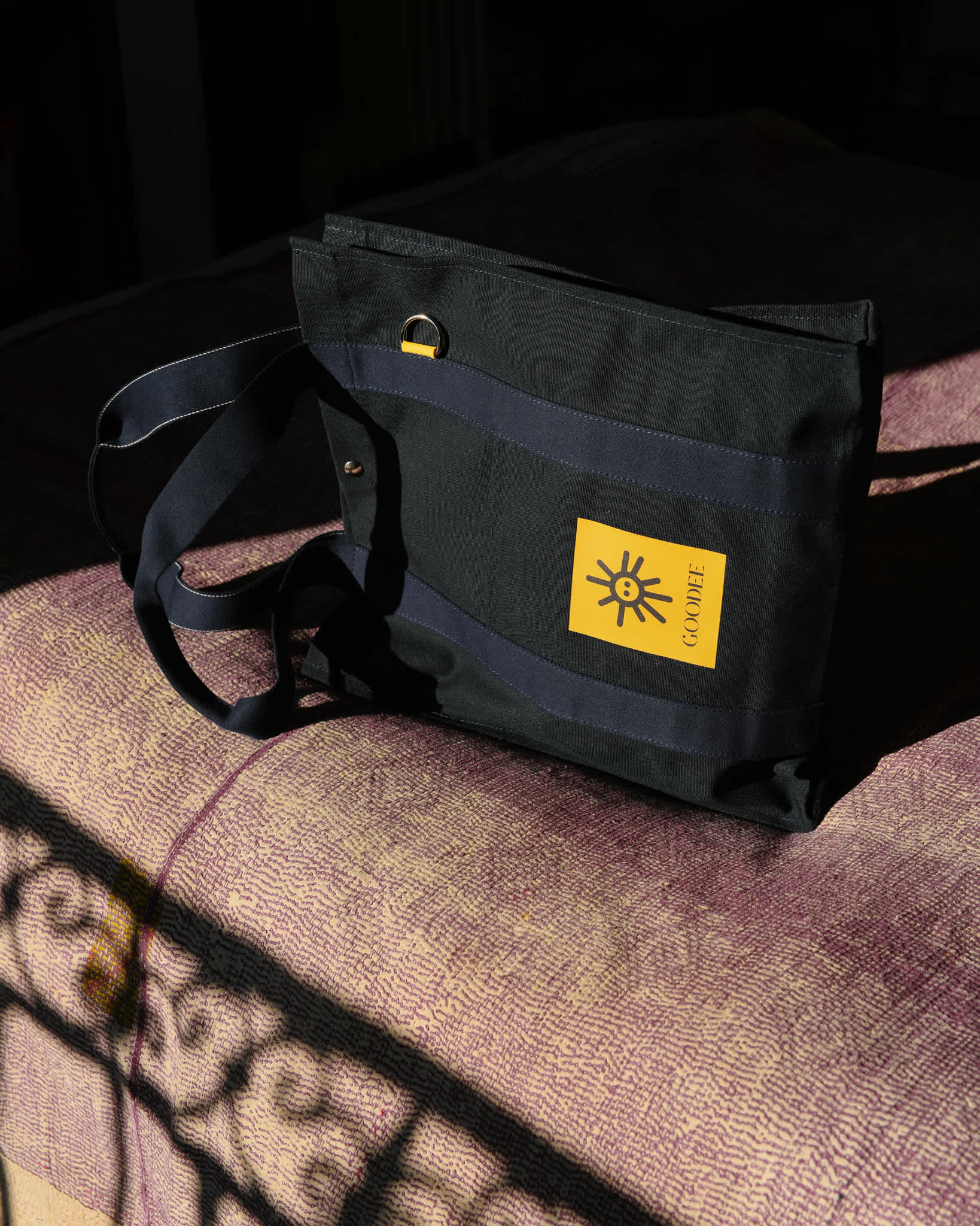 bassi solid navy