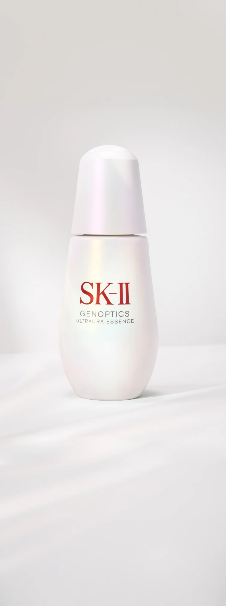 SK-II's No.1  Brightening Essence For Ultimate  Aura From Inside Out