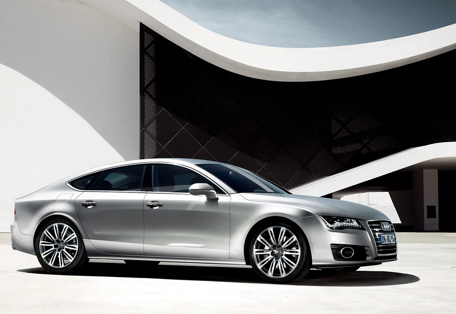 audi04