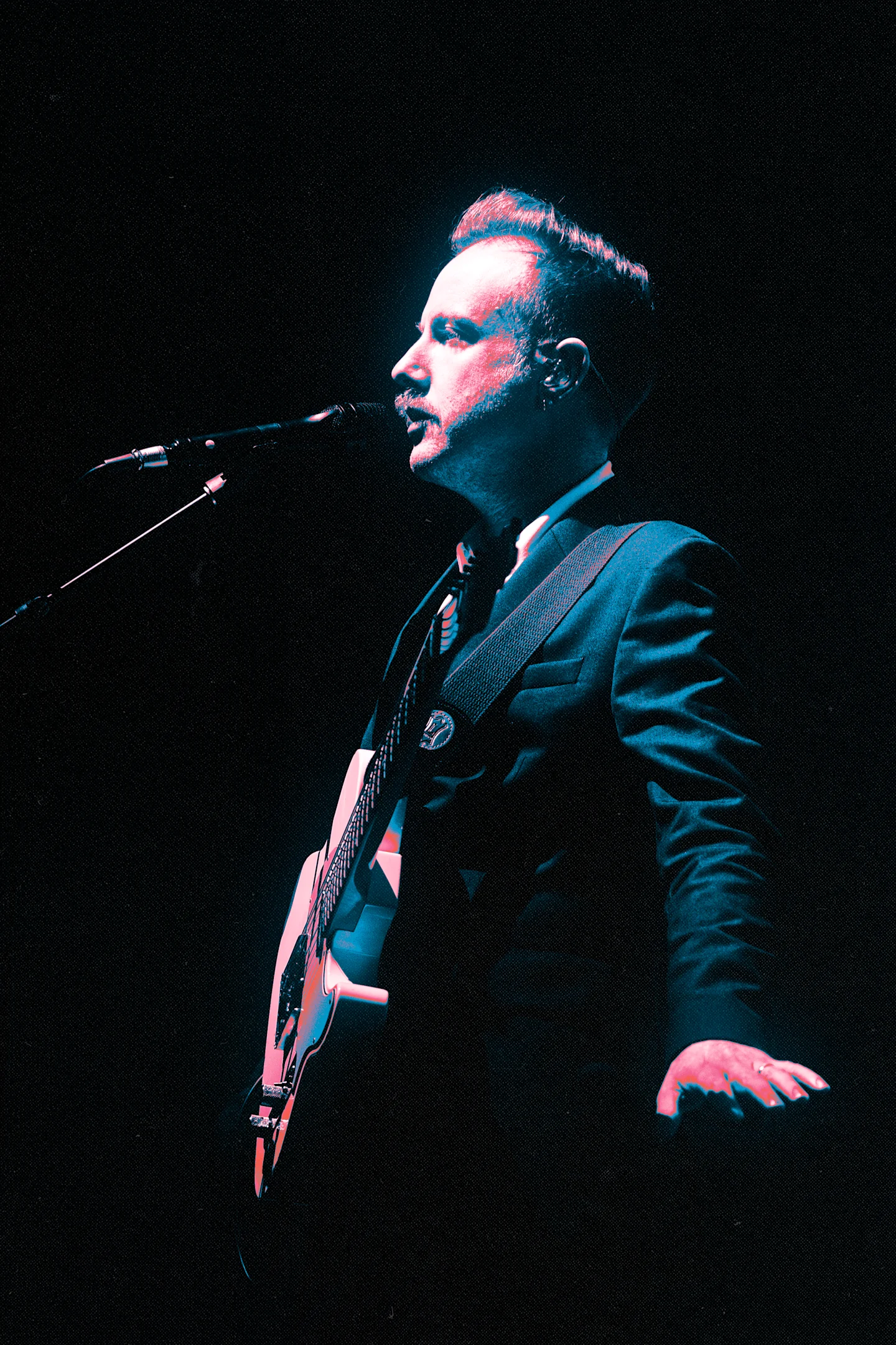 twoDoorCinemaClub-11