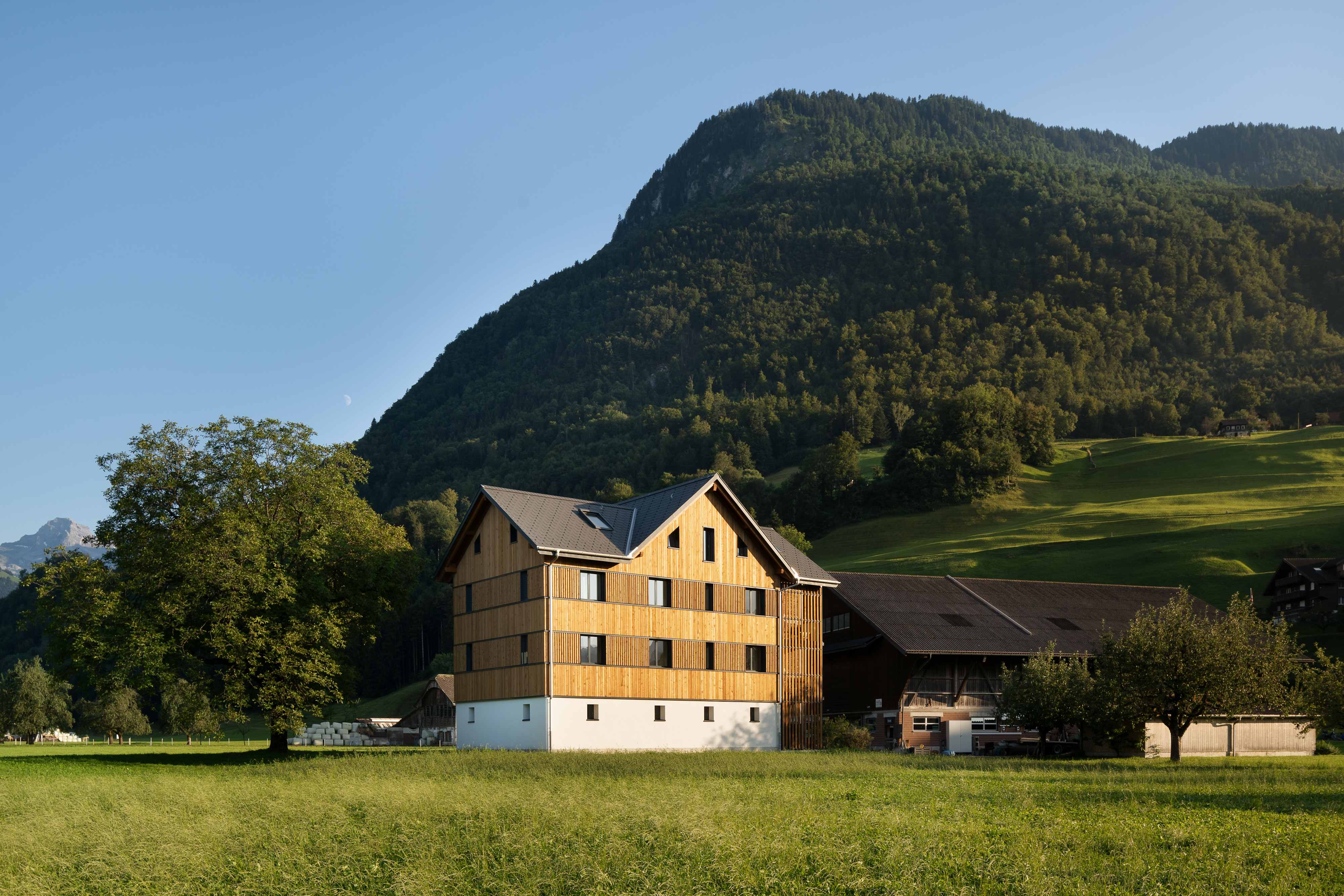 Slide 19 - Oberdorf Lammlismatt 001