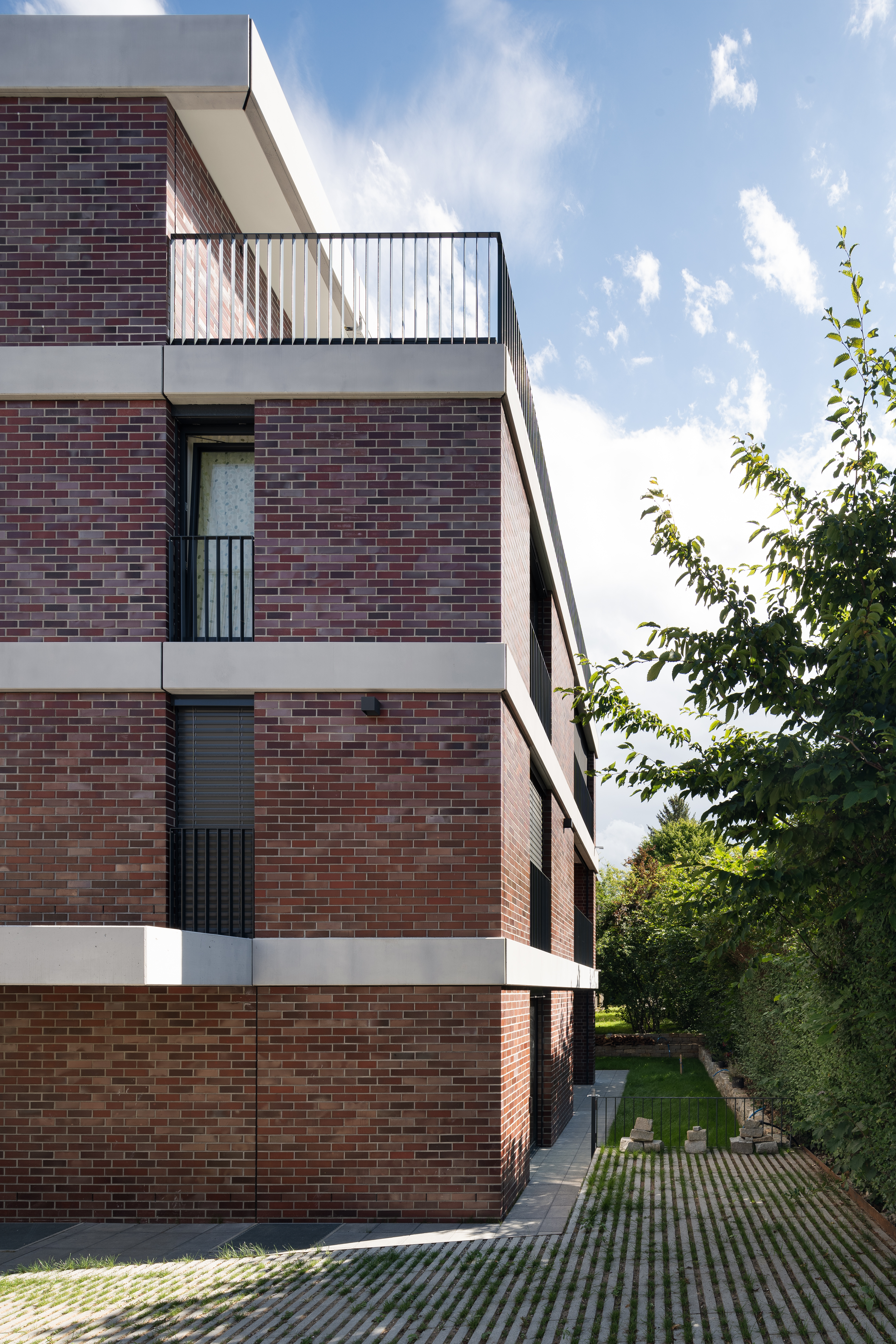 Binningen Schützenweg Aussen 05