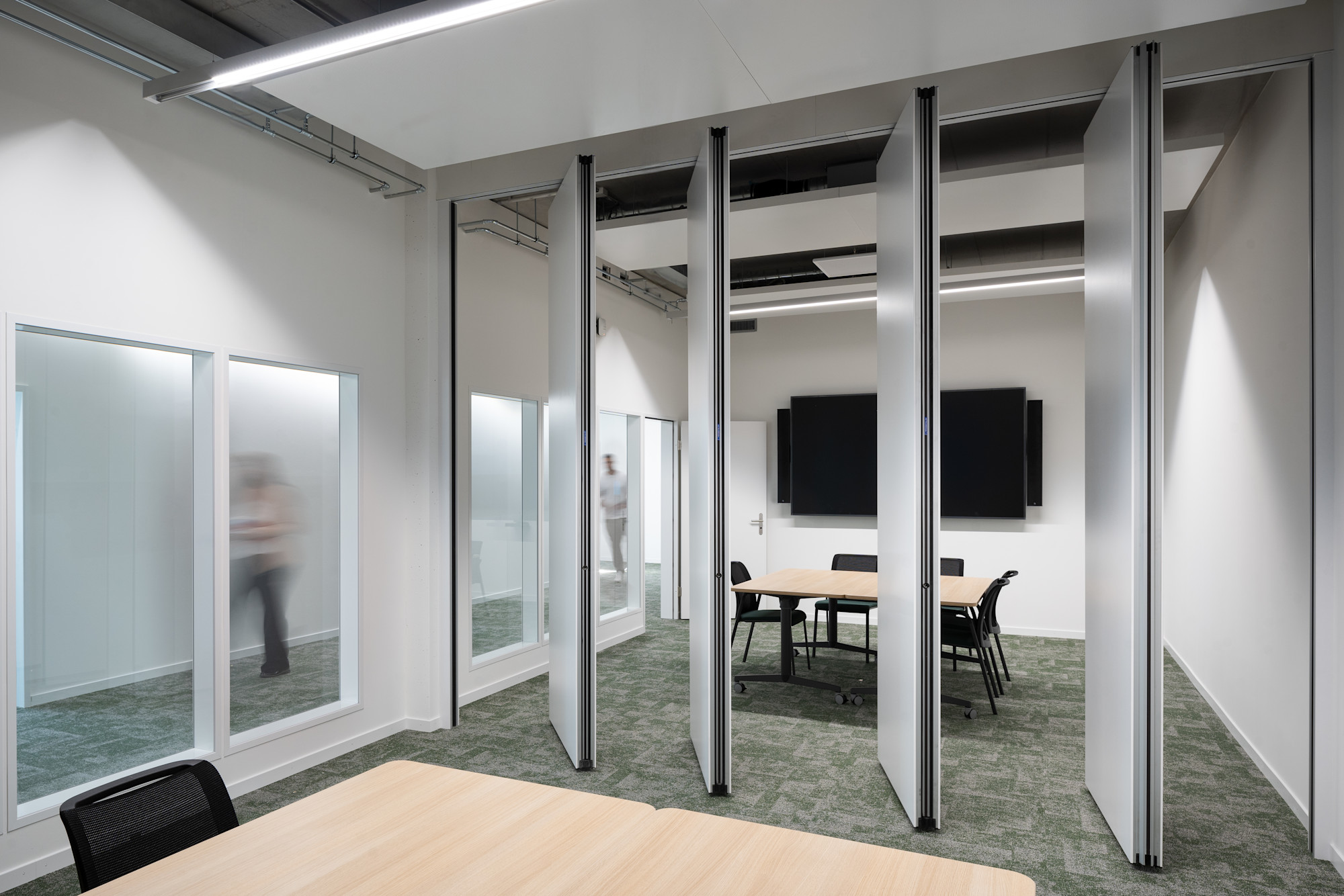 Slide 6 - BÜHLMANN 001