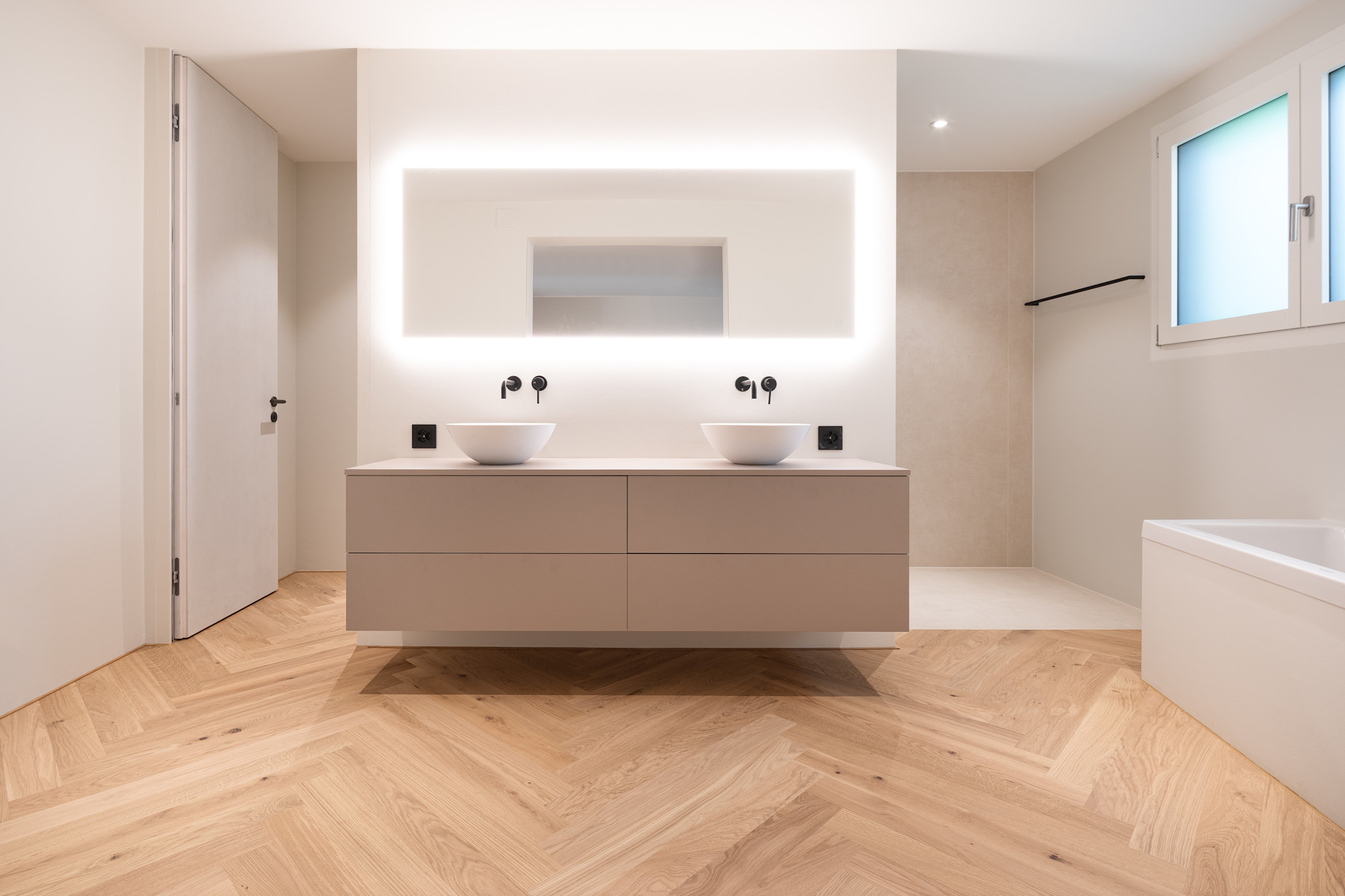 Binningen Oberwilerstrasse 90-4