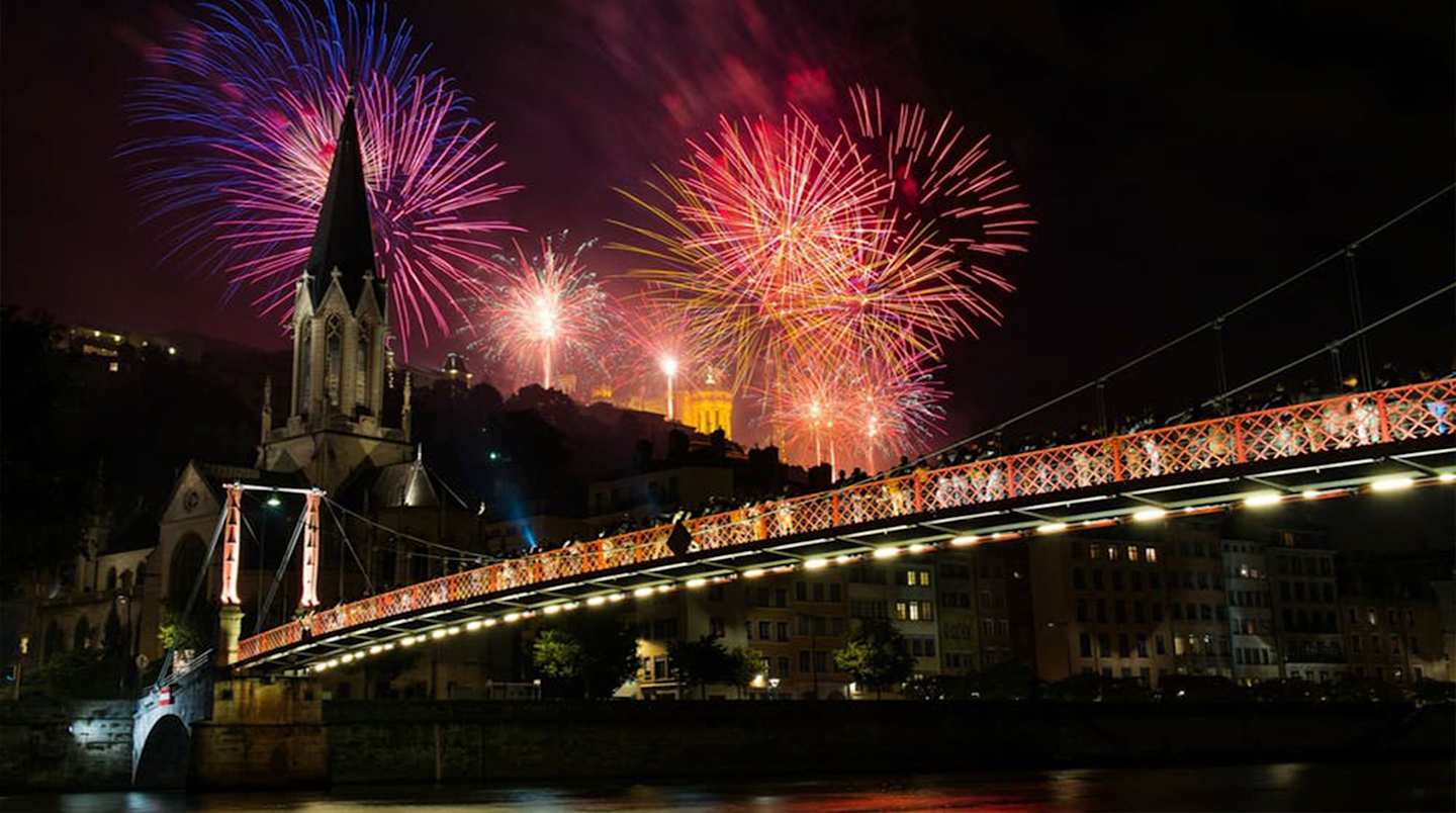 London new year fireworks celebration