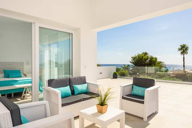 White Gold, Plum Guide home in Menorca