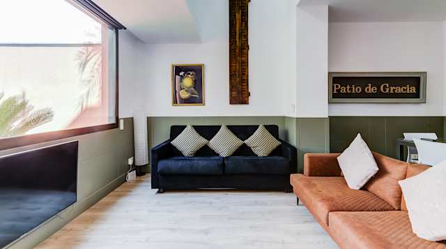 Big Olivine, Plum Guide home in Barcelona