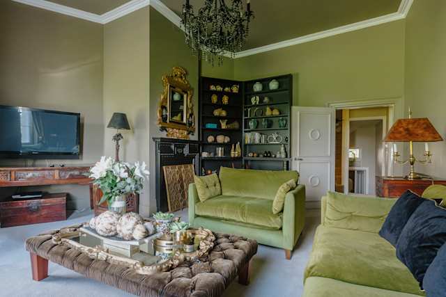 Clifton Townhouse, Plum Guide home in Bristol, UK