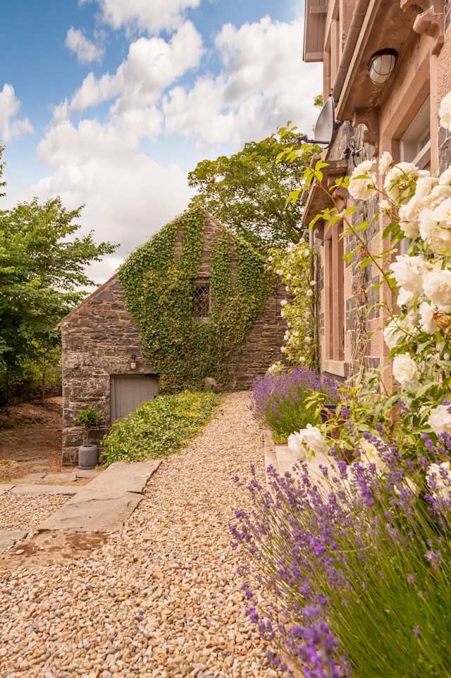 The Old Mill House, Plum Guide home in Scotland